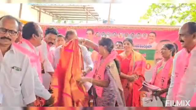 భూత్పూర్: అన్నసాగర్ గ్రామంలో ఎమ్మెల్సీ నవీన్‌రెడ్డిని సన్మానించిన ప్రజాప్రతినిధులు