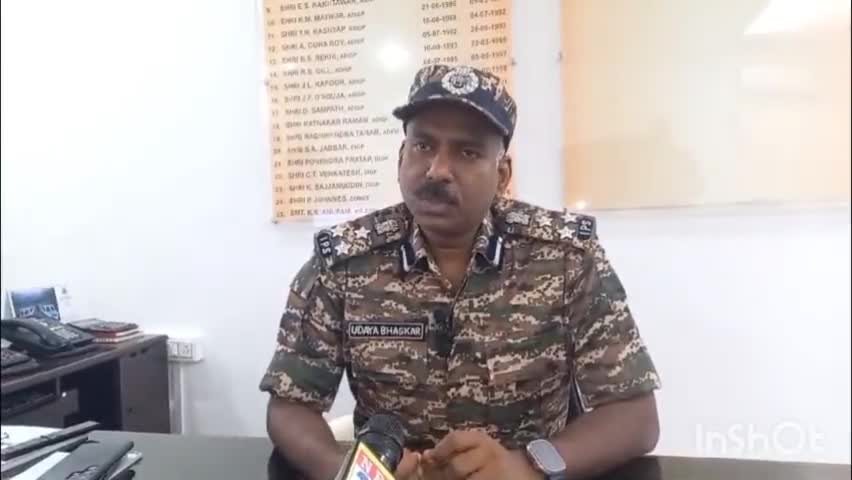 బండ్లగూడ: చాంద్రాయణగుట్ట సీఆర్పీఎఫ్ కార్యాలయం లో కింద స్థాయి ఉద్యోగులకు ప్రమోషన్ లు అందజేసిన ఉన్నతాధికారులు