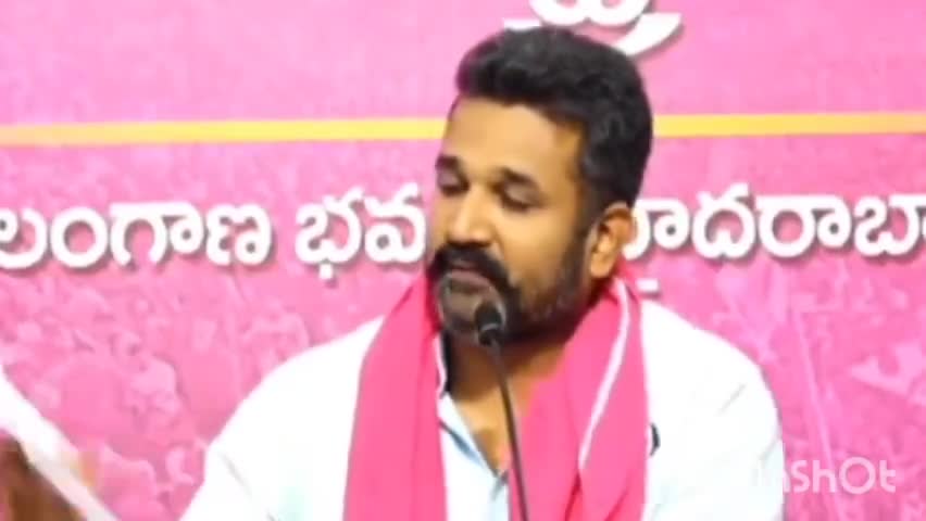షేక్ పేట్: బంజారాహిల్స్ లో ఆర్టీసీ టికెట్ వెండింగ్ మిషన్ లలో మంత్రి పొన్నం ప్రభాకర్ కు ఎంత వాటా ఉందని ప్రశ్నించారు  క్రిషాంక్