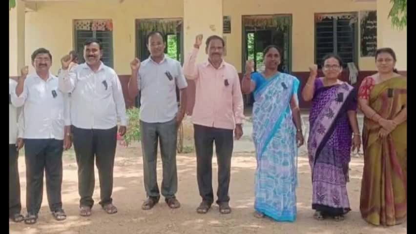 త్రిపురారం: ఉపాధ్యాయుల పదోన్నతుల్లో అసంబద్ధ విధానాన్ని తొలగించాలి: బంజారా ఉద్యోగుల సంఘం రాష్ట్ర కన్వీనర్ మాలోతు దశరథ నాయక్.