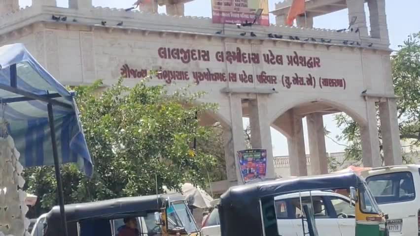 ચાણસ્મા: ખોરસમ ગામે આવેલ ઇન્દિરા નગરમાંથી ચાણસ્મા પોલીસે પાંચ જુગારીઓને દબોચ્યા