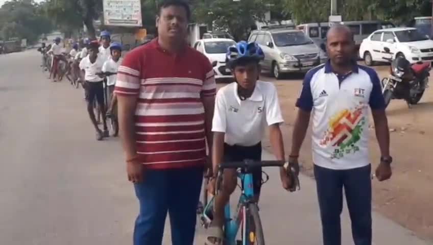 రామాయంపేట్: రామాయంపేట మండల కేంద్రంలో ఘనంగా అంతర్జాతీయ ఒలింపిక్ డే సైక్లింగ్ పోటీలు: ఖేలో ఇండియా సైక్లింగ్ అకాడమీ కోచ్ యాదగిరి