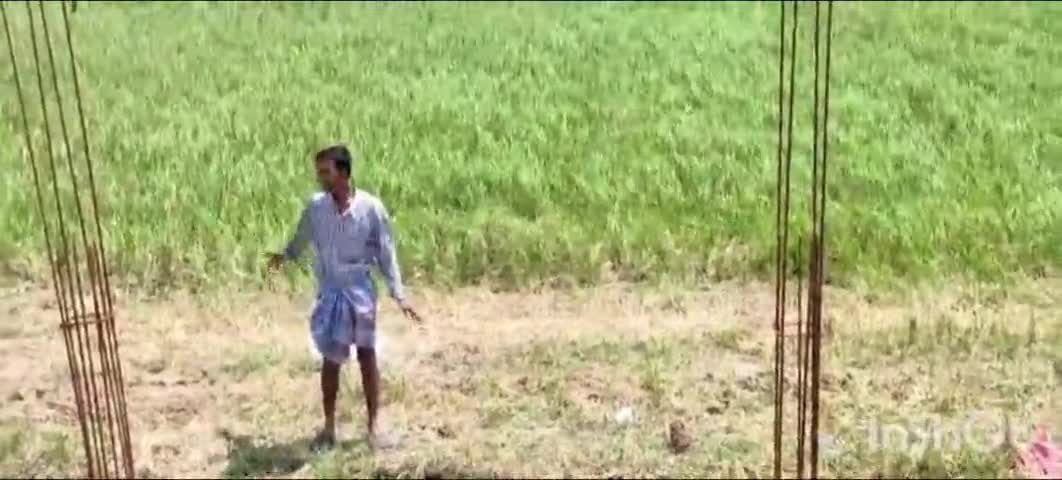 ধনিয়াখালি: ধনিয়াখালির নারকেলডাঙ্গা গ্রামে চাষের জমির নিকাশিনালা বুজিয়ে কারখানা গড়ে উঠার প্রতিবাদে বিক্ষোভ চাষি ও স্থানীয়দের