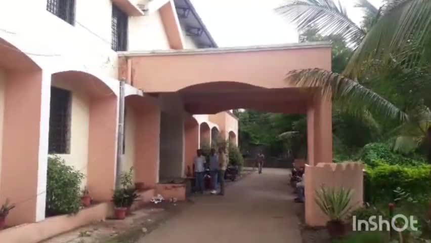 तासगाव: वडगाव येथे १ लाख ८० हजार रुपये किंमतीचे सोन्याचे दागिने चोरी केल्याप्रकरणी एका महिलेवर तासगाव पोलिसांत गुन्हा दाखल