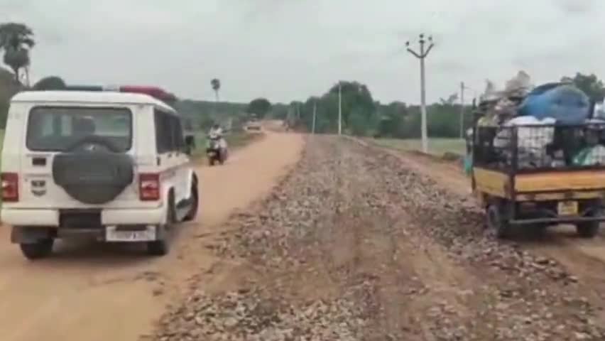 బొమ్మలరామారం: బొమ్మలరామారం మండలంలో డబుల్  రోడ్డు పనులను పరిశీలించిన ప్రభుత్వ విప్, ఆలేరు ఎమ్మెల్యే బీర్ల ఐలయ్య