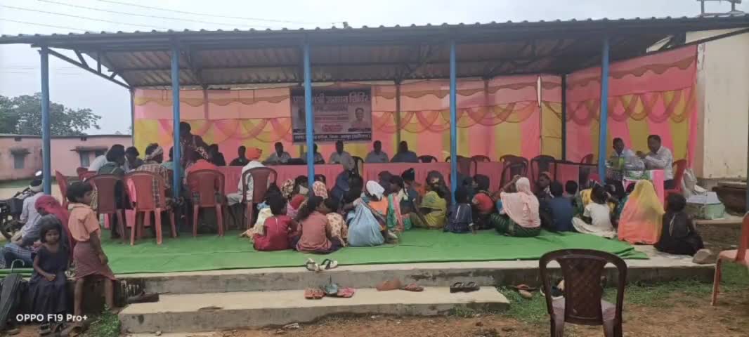 बगीचा विकासखण्ड के ग्राम पंचायत सरधापाठ और देवडांड़ में लगा कैंप, ग्रामीणाें काे मिली बेहतर स्वास्थ्य सेवाएं