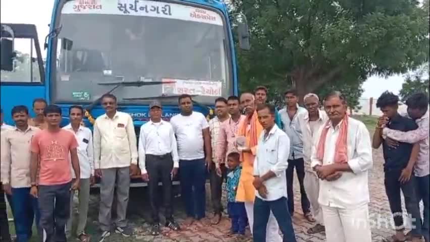 બાલાસિનોર: ગુજરાતના સૌથી મોટા રૈયોલી ડાયનોસોર પાર્ક ખાતે જવા માટે નવીન એસટી એક્સપ્રેસ બસ સુવિધાનો પ્રારંભ