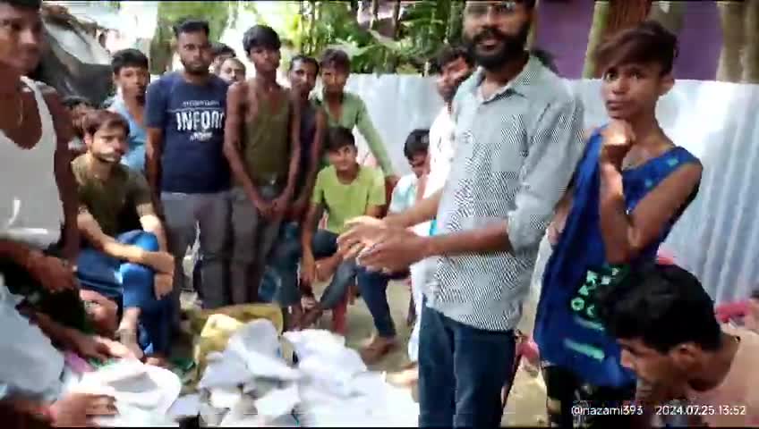 अंचल कार्यालय का दस्तावेज निजी ऑपरेटर के घर कैसे- अज़हर नजामी