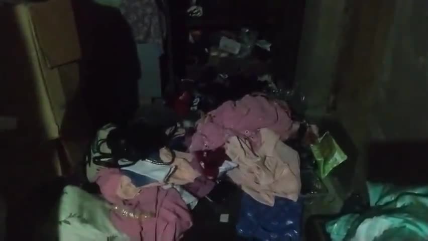 nagina chetr k gao manjheda shakru main biti rat do gharo k tale Tod kar hue lakho ki chori gao k logo main pareshani ki