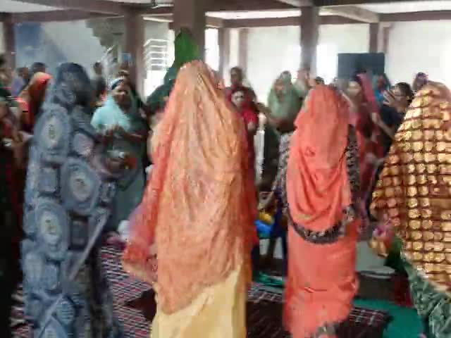 शिव पुराण कथा का आयोजन 
भक्त गण झूम के कथा का आनंद प्राप्त किया 
 पूजा होटल रूनीजा रोड बडनगर