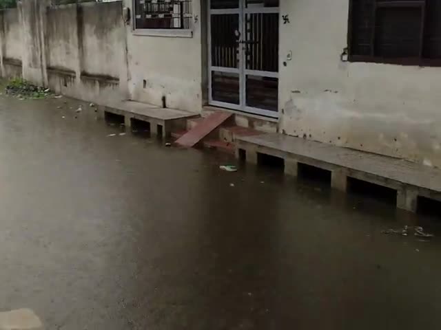 हाथी नाड़ा हुरड़ा में बार बार  कहने पर भी प्रशाशन द्वारा पानी के निकास की व्यवस्था नही की जारी