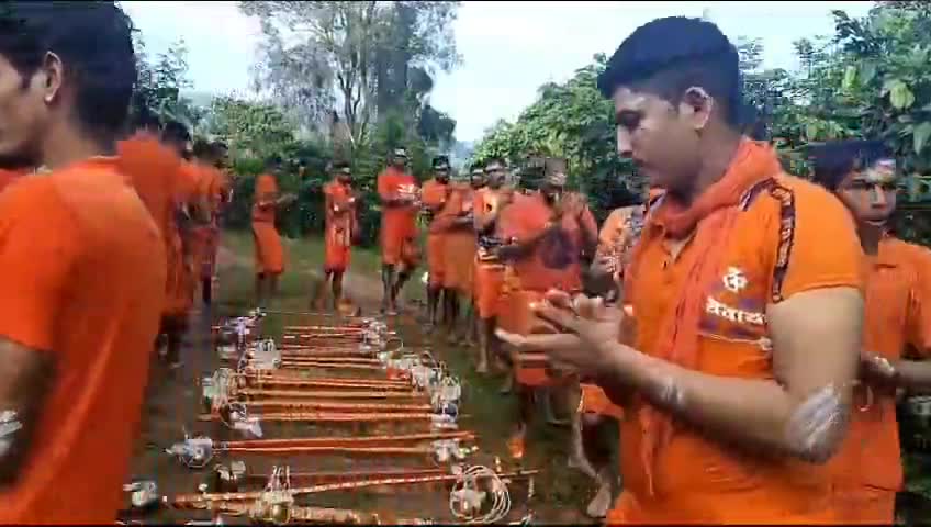 ଗୁଣୁପୁର: ଢେପାଗୁଡା ବୋଲବମ ସଂଘ ପକ୍ଷରୁ ଜିଗିଡିଭଟା ଶୈବପୀଠରେ ଜଳାଭିଷେକ