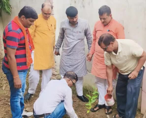#एक_पेड़_माँ_के_नाम
चकीयवा,देवरिया