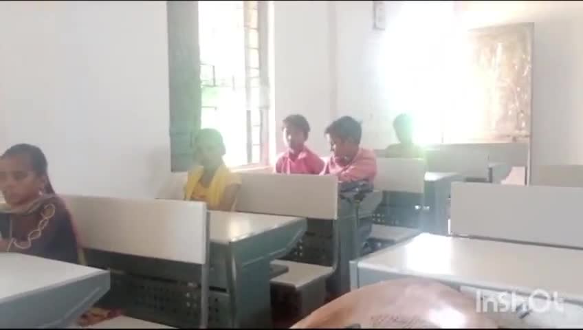 सबलगढ़: सबलगढ़ तहसील के सिंगारदे गांव में समय से विद्यालय में नहीं पहुंच रहे शिक्षक, विद्यार्थी परेशान