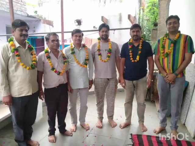 सबलगढ़: सबलगढ़ नगर के देवी मंदिर युवा मंडल के अध्यक्ष पद हेतु समस्त कार्यकारिणी का निर्वाचन हुआ संपन्न