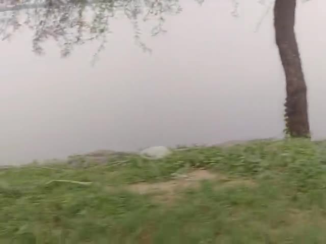 Sultnganj Bhagalpur ke Manjhali Gau me ganga ka pani aagaya