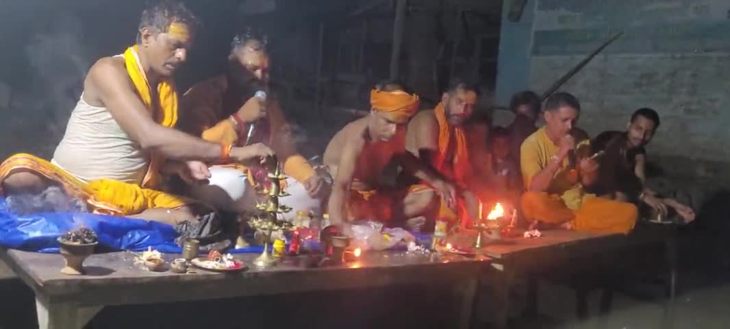 #श्रावण_पूर्णिमा के शुभ अवसर पर #गंगा_समग्र द्वारा किया गया #मासिक #गंगा_पूजन व #गंगा_आरती।