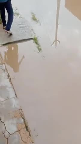 gaon dhananda ki sadkon ka hal bhi bekar hua sarpanch ne road banane se kya Mana aur kahan jisse Jo bhi ho kar lena mera