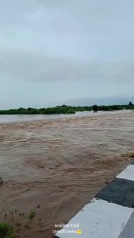 पचेघाट दशान नदी बहुत ही तेजी से बढ़ रही है