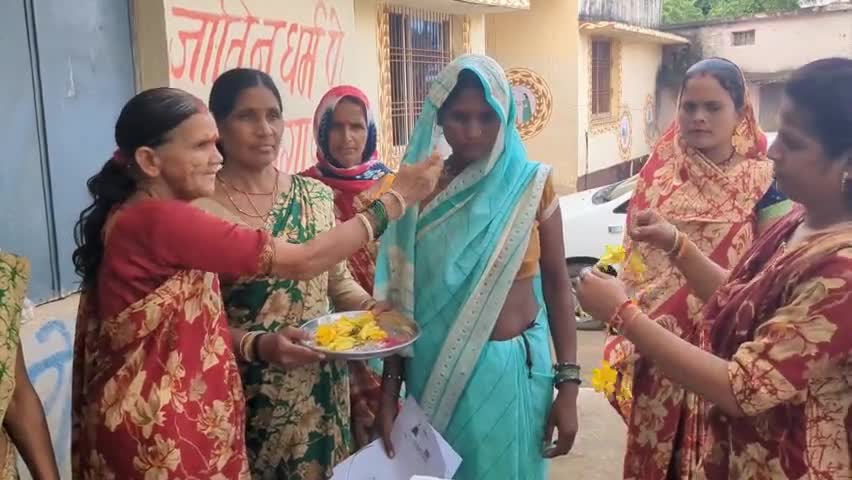 उपस्वास्थ्य केंद्र कदवाया मे PVTG Maternal Health Camp का आयोजन किया गया