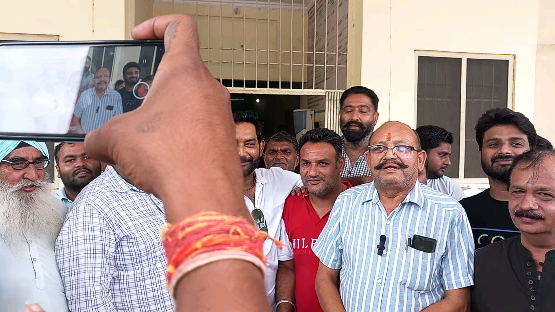 बाजपुर,उत्तराखंड साप्ताहिक बाजार को लेकर हुआ हंगामा।#viral #viralvideo #video #newvideo #topnews