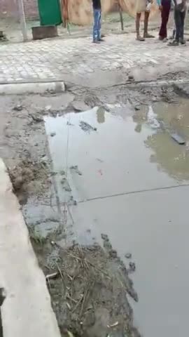 Baragaon bhurjiya Jila Sitapur Naliya na banne Ke Karan
