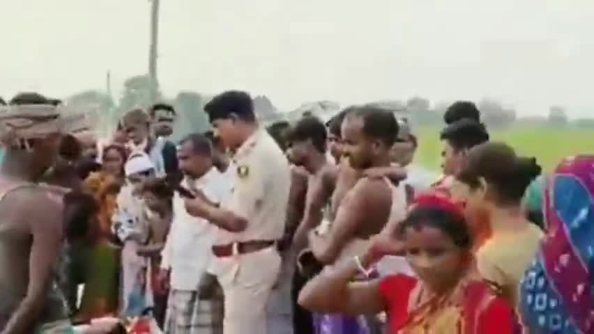 दगौरा: खपड़ा पंचायत के वार्ड 9 में नदी व बाढ़ के पानी में डूबने से एक बच्चे की मौत, परिजनों का रो-रो कर बुरा हाल
