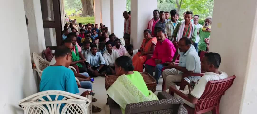 गुदड़ी: गुदड़ी: देवेंद्र माझी के बलिदान दिवस की तैयारी में जुटी सांसद जोबा माझी