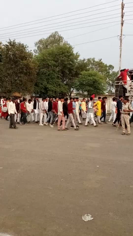 gairatganj akhada
main gairatganj Thana colony tikapur Galla Mandi sabji mandi bus stand hospital colony budha ganj path