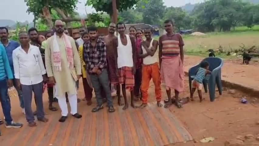 गुदड़ी: गुदडी: भाजपा नेता भातुराम सांडिल ने चलाया जनसंपर्क अभियान, विभिन्न गांवों का किया दौरा
