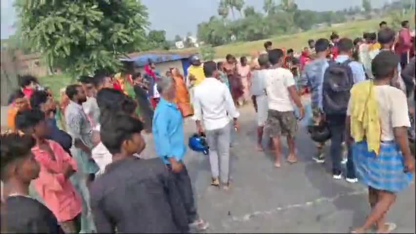 मरवन: मरवन अख्तियारपुर में ट्रक की टक्कर से बाइक सवार की हुई मौत