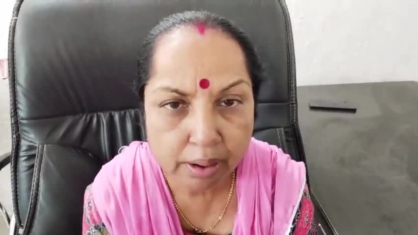 कुआकोण्डा: पार्षद राजेन्द्र मृणाल राय ने नगरवासियों को दीपावली पर्व की बधाई और शुभकामनाएं दी