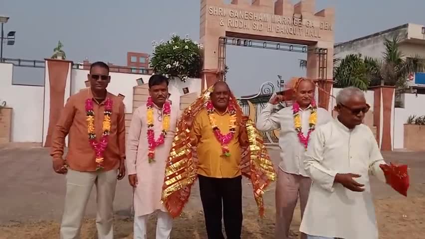 KARAN RAJPUT SAMAJ K National PASDANT LATOOR LALJi WELCOME SUGAN SOUND LIVE GANESH RESORT HINDAUN CITY DiSTACk KAROULI