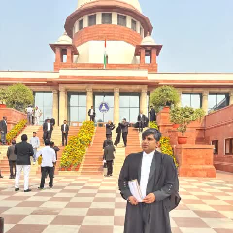 #NewProfilePic


........................