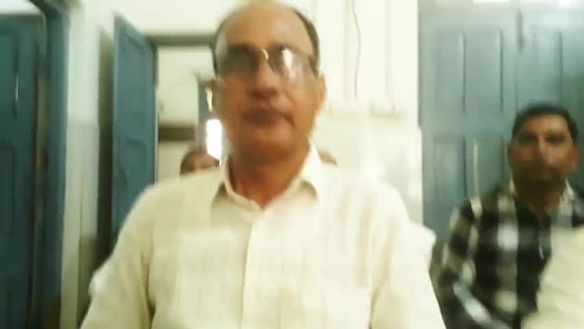 BDO बुढाना मु०नगर ने PM जावास योजना के लाभार्थियो के सर्वे करने के लिये ली मिटिंग