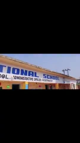बाल दिवस के शुभ अवसर पर चेतना इंटरनेशनल स्कूल लातेहार में सभी विद्यार्थियों के साथ सामूहिक जलपान का आयोजन किया गया।