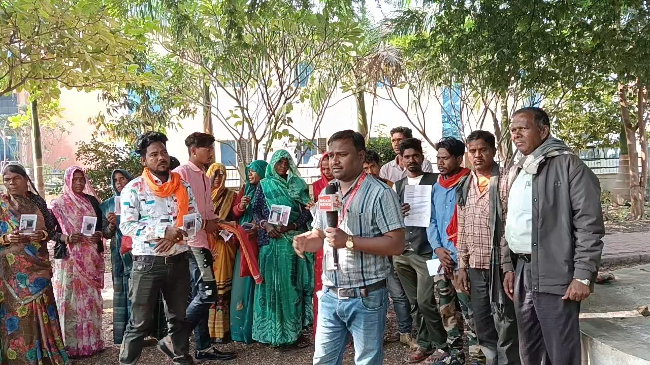 गुना मंगलवार जनसुनवाई कलेक्टर प्रांगण में आए सैकड़ो शिकायतकर्ता

#guna #GunaNews #MadhyaPradesh #MadhyaPradeshNews