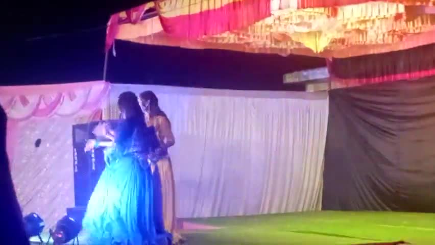 नंगा नाच का प्रोग्राम रामपैलि मेले मे #प्रशाशन् शर्मिंदा ।
