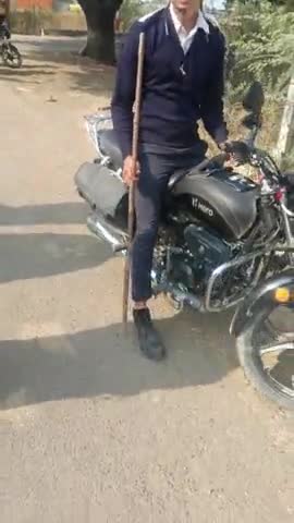 mere pass sare documents hone ke bad bi. 100. ka chalana bna diya habrjasti se ki ye to dena pdega mene bna diya