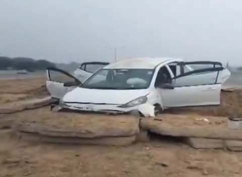 हाथरस में एक बार फिर गूगल मैप ने दिया धोखा! कार सवार हुए हादसे का शिकार .
#aamnews24