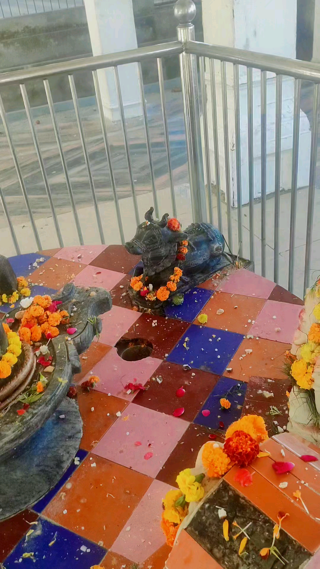 अछरू माता मंदिर के यहाँ का शिव मंदिर Jai shree mahakal 🕉️🚩 #fkbadshah #deepakraikwar #viral #trending #Aajtaknews