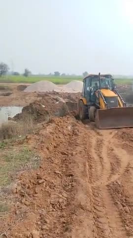 mokhroli banjar bhumi me govind singh meena pwd AEN apne khet ke liye special road Nikal Raha hai