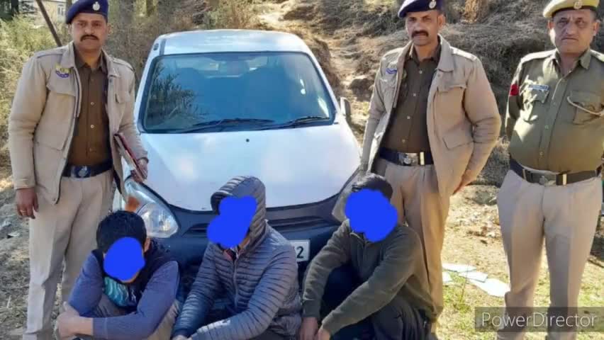 नौहरा: नौहराधार में पुलिस ने कार सवार 3 युवकों को 2.57 ग्राम चिट्टे के साथ किया गिरफ्तार