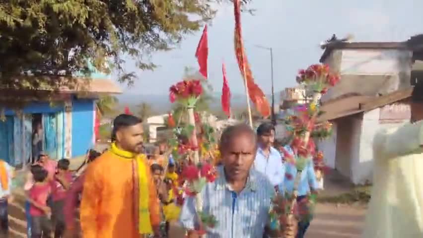 कुआकोण्डा: व्होरा कैम्प में श्रीमद भागवत कथा का किया जा रहा है आयोजन