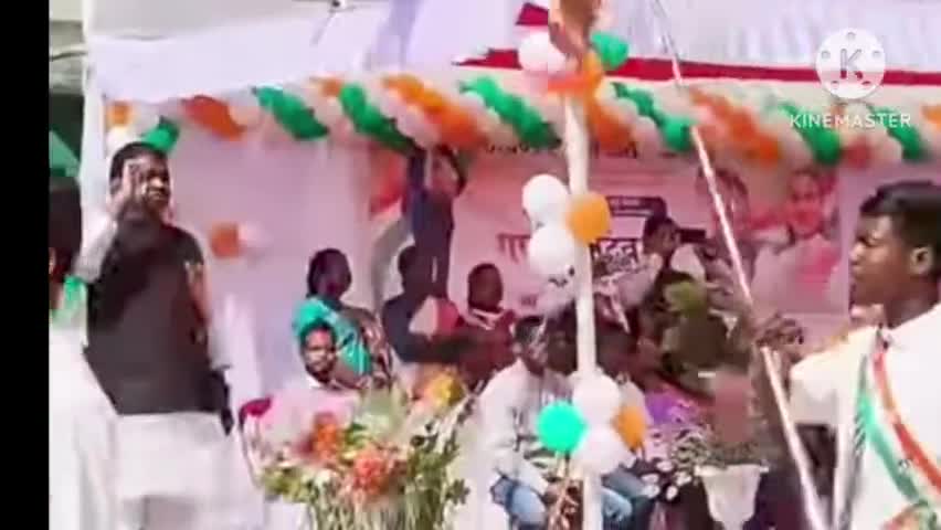 लापुंग: लापुंग थाना परिसर समेत अन्य स्थानों पर हुआ झंडोत्तोलन