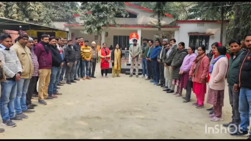पीपराकोठी: महात्मा गांधी के शहादत दिवस पर गुरुवार को पीपराकोठी और तुरकौलिया में श्रद्धांजलि सभा का आयोजन