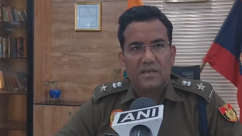 शाहदरा: शब-ए-बारात पर सुरक्षा व्यवस्था के बारे में शाहदरा के एडिशनल डीसीपी संदीप लांबा ने दी जानकारी