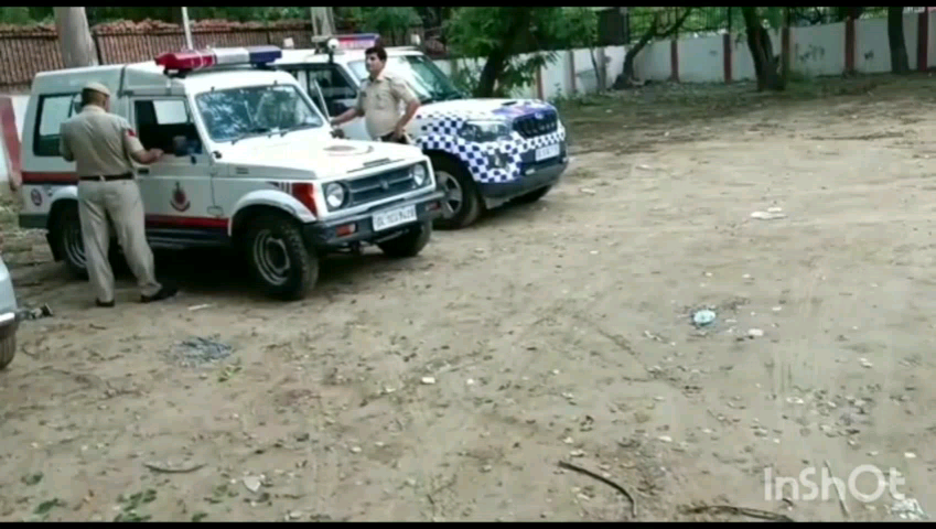 साकेत: महरौली बदरपुर रोड पर ट्रक की चपेट में आने से रैपीडो बाइक चालक की हुई मौत