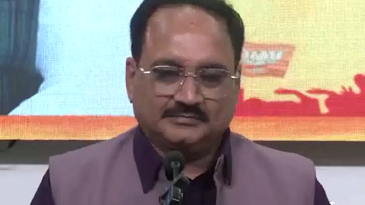 हौज खास: दिल्ली की कार्यवाहक मुख्यमंत्री आतिशी के सवाल पर भाजपा अध्यक्ष वीरेंद्र सचदेवा ने दी प्रतिक्रिया