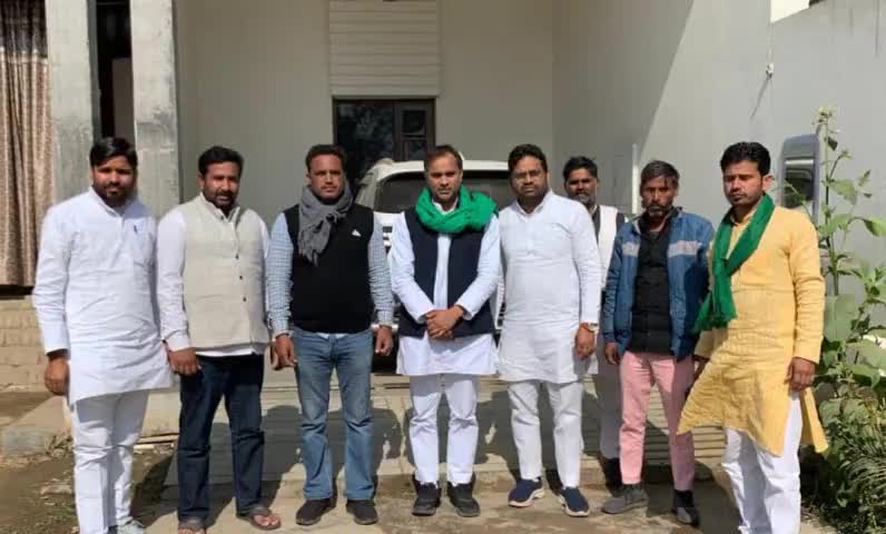 #सबका_साथ
#everyone's_together
#भारतीय_किसान_संगठन #Bharatiya_Kisan_Sangathan 
#National_President 
#rajendra_yadav